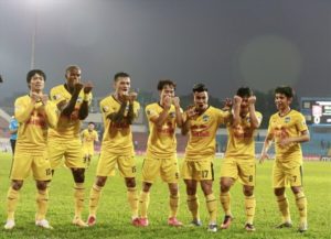 khoang-cach-voi-clb-ha-noi-qua-xa-kha-nang-cao-hagl-se-het-cua-dua-vo-dich-v