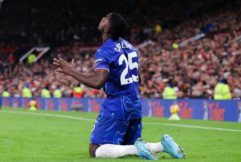 ap-luc-dang-cao-tai-stamford-bridge