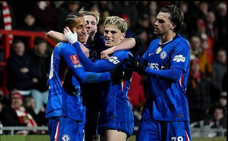 ba-nguyen-nhan-khien-chelsea