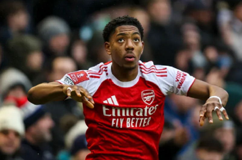 nguy-co-chung-lai-su-nghiep-myles-lewis-skelly-duoc-khuyen-roi-arsenal